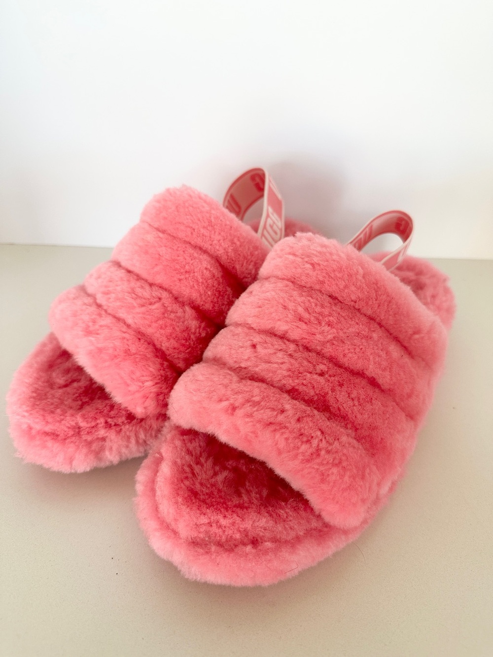 UGG Fluff Yeah Slide Sandal Women’s Size 9 Pink
